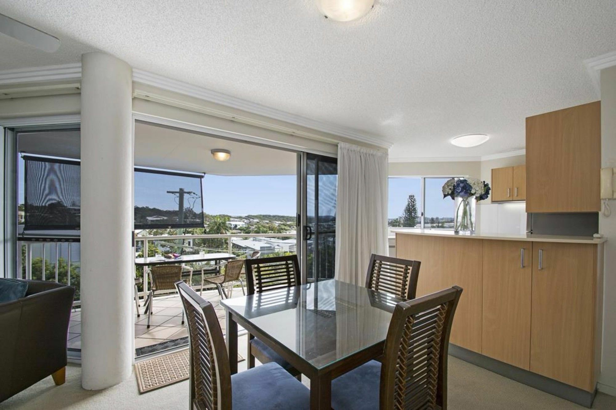 Ocean Vista On Alex Aparthotel Alexandra Headland Ngoại thất bức ảnh